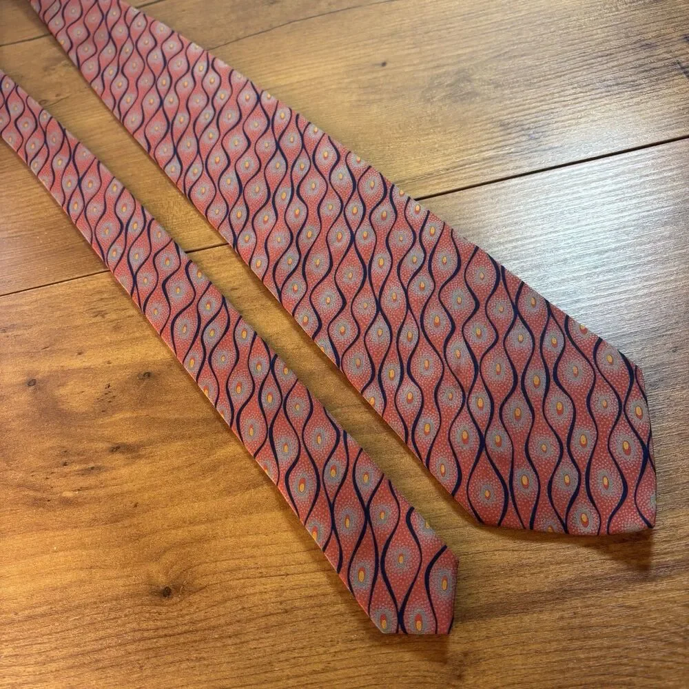 VTG Hugo Boss x Franco's Men's Necktie Coral Red Wave Geometric 100% Silk Italy